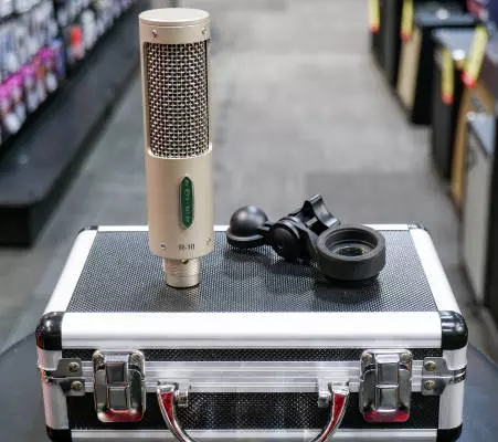 Royer - R-10 Studio/Live Ribbon Microphone 2